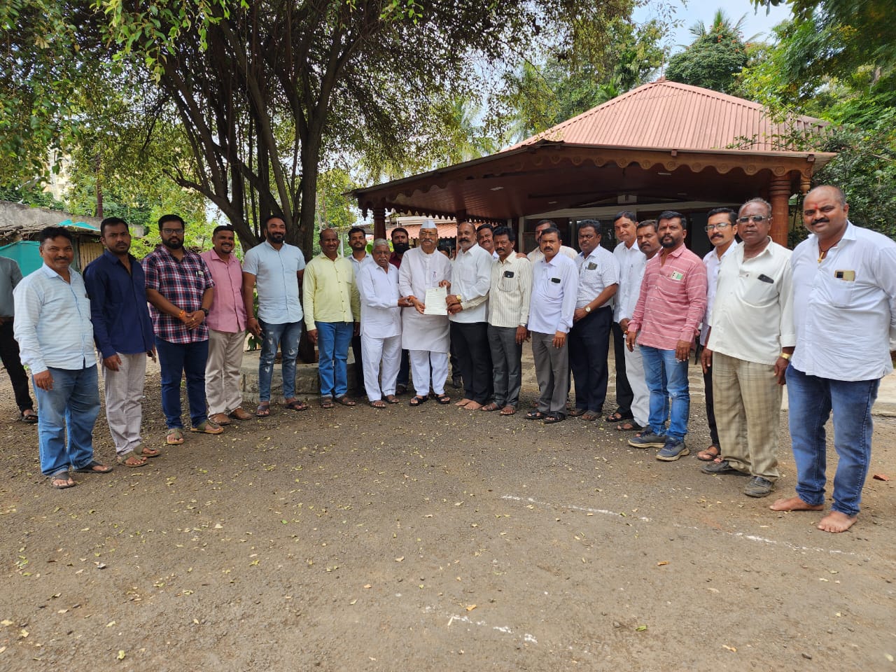 उंब्रज येथे महामार्गावर पारदर्शक उड्डाणपूल होणे गरजेचे