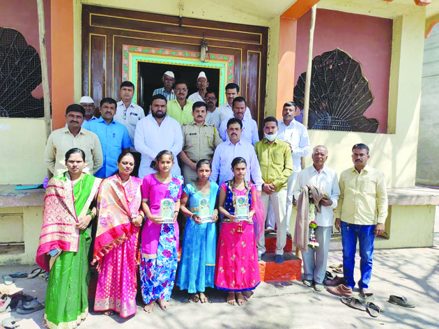 आईच्या स्मृती जपण्याचे काम नवीन पिढीला प्रेरणादायी