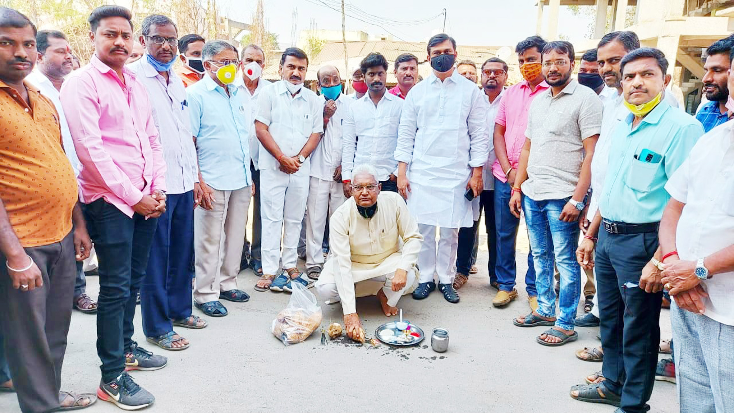 पुसेगावच्या विकासासाठी निधी कमी पडू देणार नाही