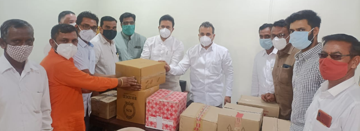 आ. शिंदे यांचा ग्रामीण भागात औषधे पुरविण्याचा निर्णय स्तुत्य