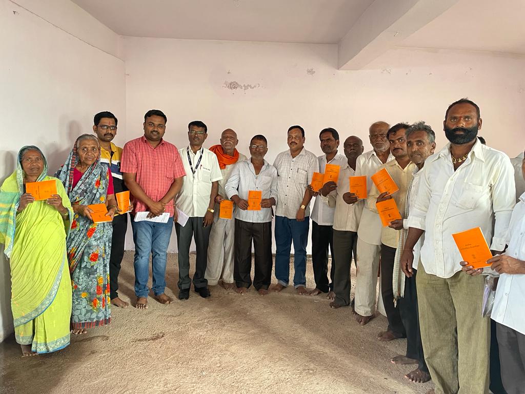 'सरपंच आपल्या दारी' उपक्रमास वहागावमध्ये प्रतिसाद