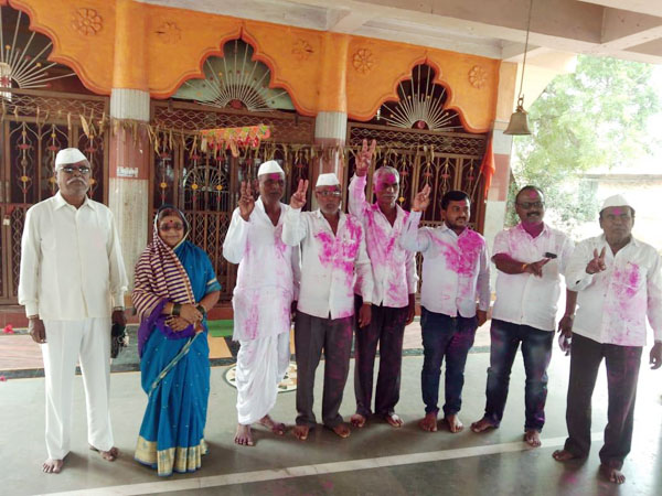 अंबवडे सोसायटी अध्यक्षपदी दत्तात्रय पवार यांची बिनविरोध निवड