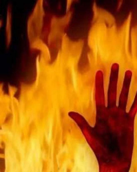 भिलार येथे विवाहितेला पेटवून देण्याचा प्रयत्न