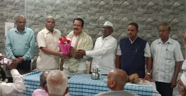 अध्यात्माने जीवन आनंदी जगण्याचा मार्ग सुकर :  माजी प्राचार्य शेवाळे