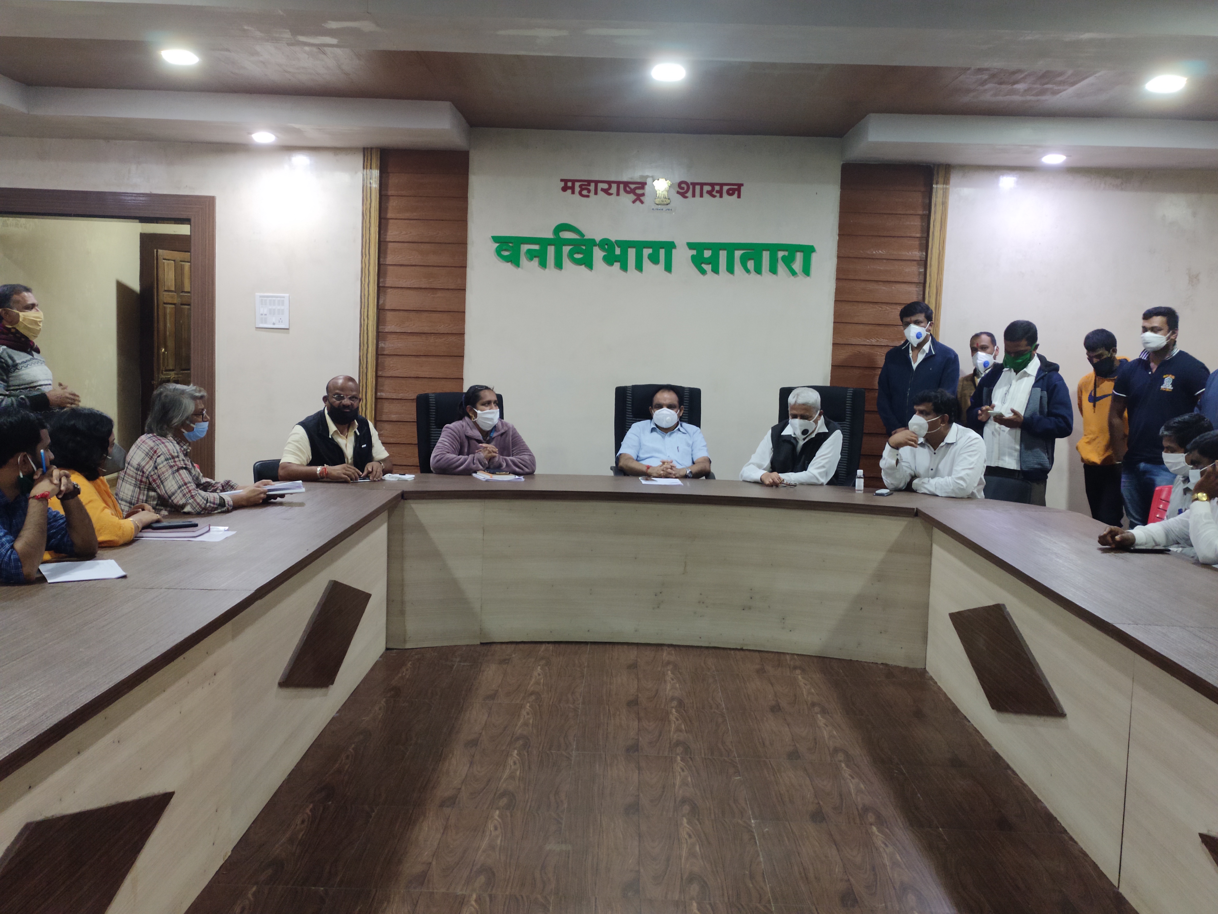 वैद्यकीय तपासणीसाठी महाबळेश्‍वर व पाचगणी पालिकांनी आशा सेविकांची नेमणूक करावी