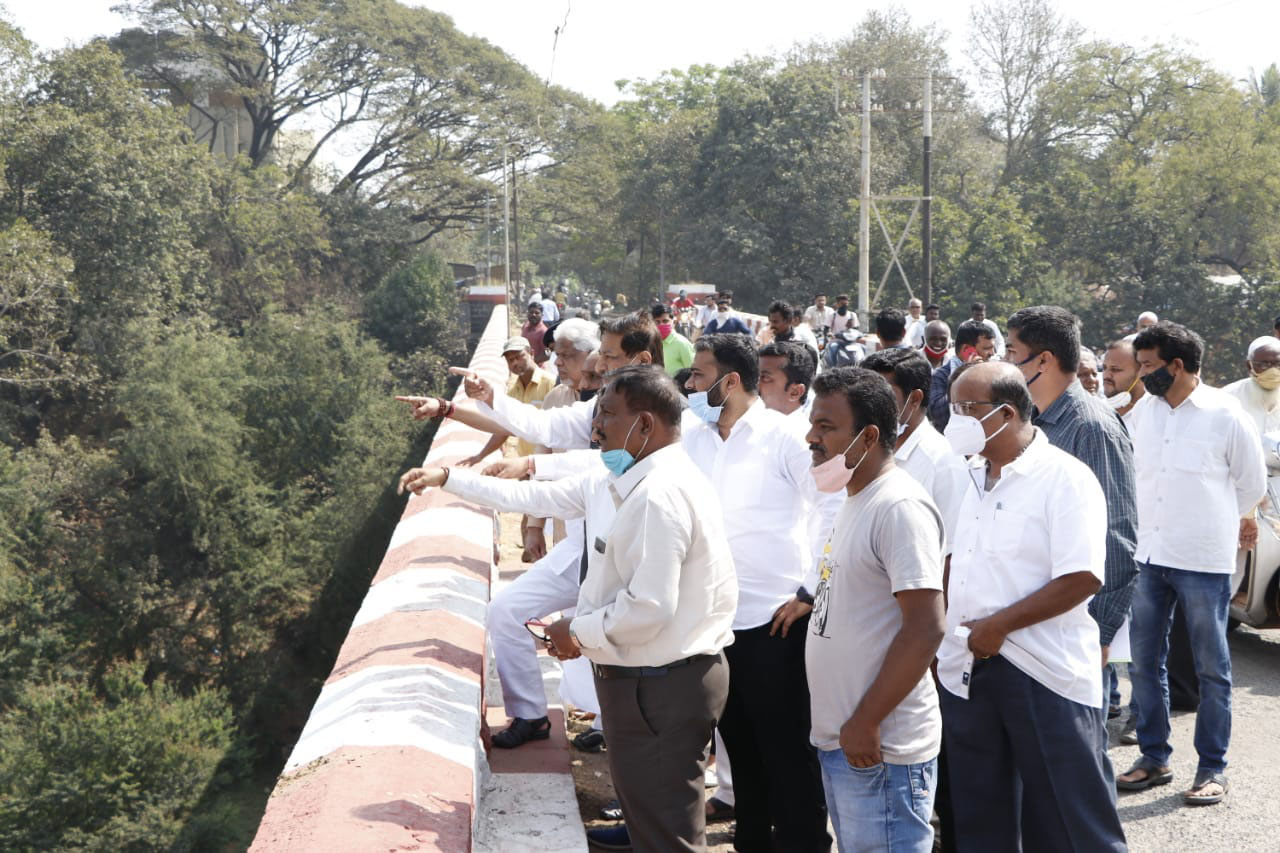 येत्या आठवड्यात जुना कोयना पूल हलक्या वाहनांच्या वाहतुकीस खुला होणार 