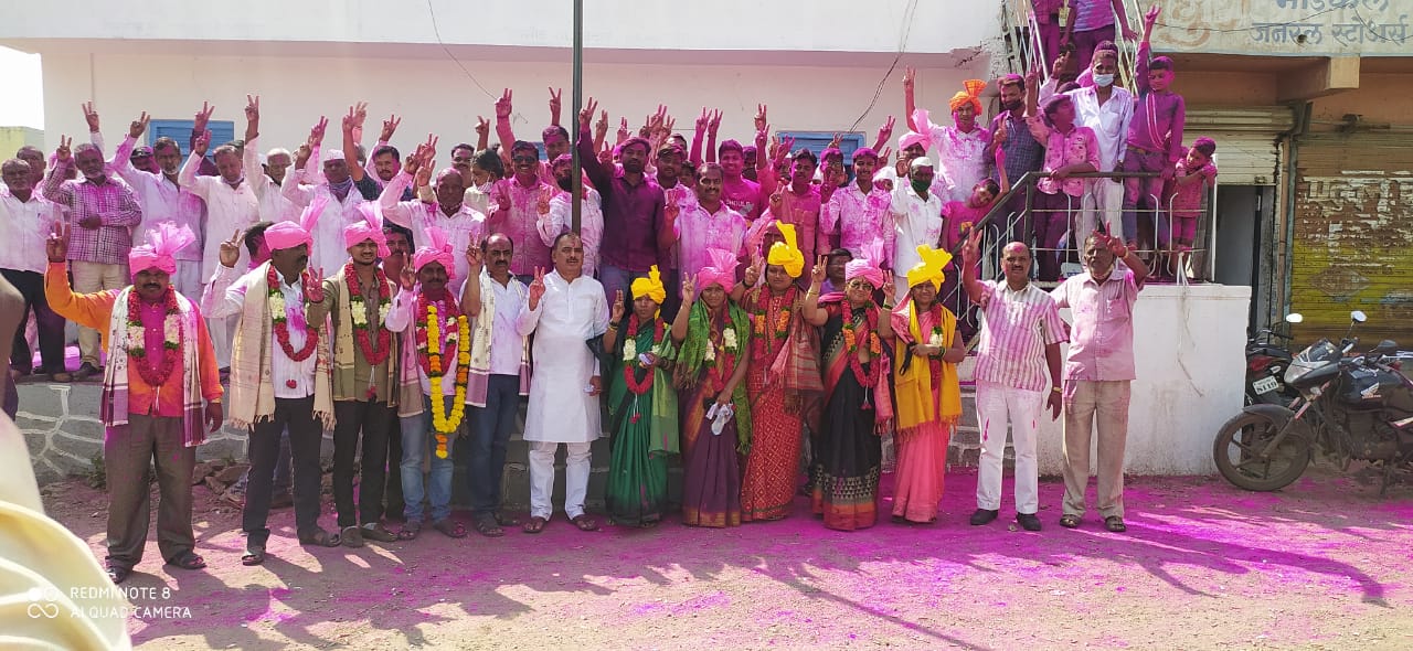 निमसोडच्या सरपंचपदी महेंद्र देशमुख तर उपसरपंचपदी शीतल सांगवे यांची निवड