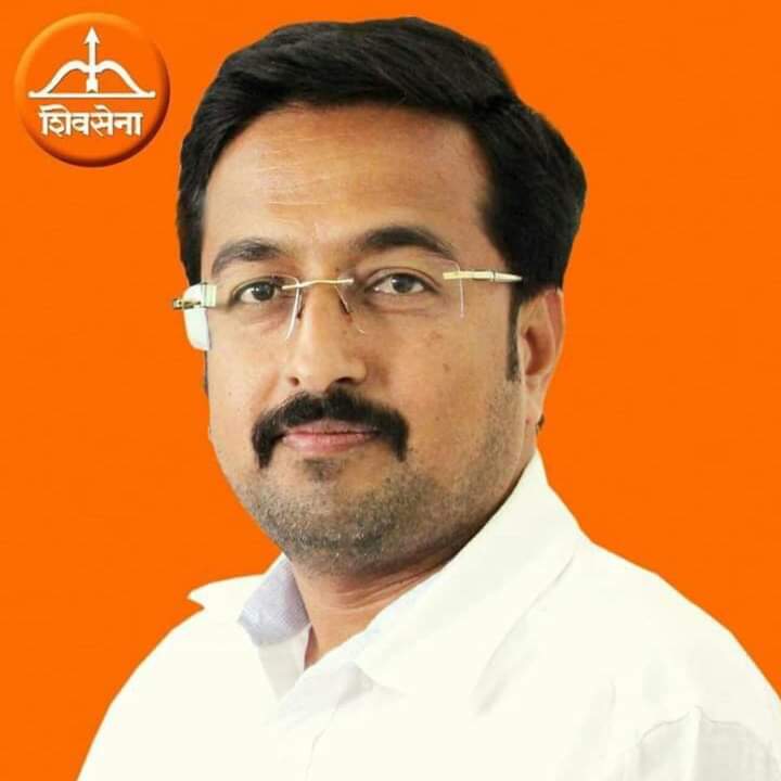 विट्याच्या राजा मंडळाकडून कोविड सेंटरला अत्याधुनिक मशीन भेट देणार