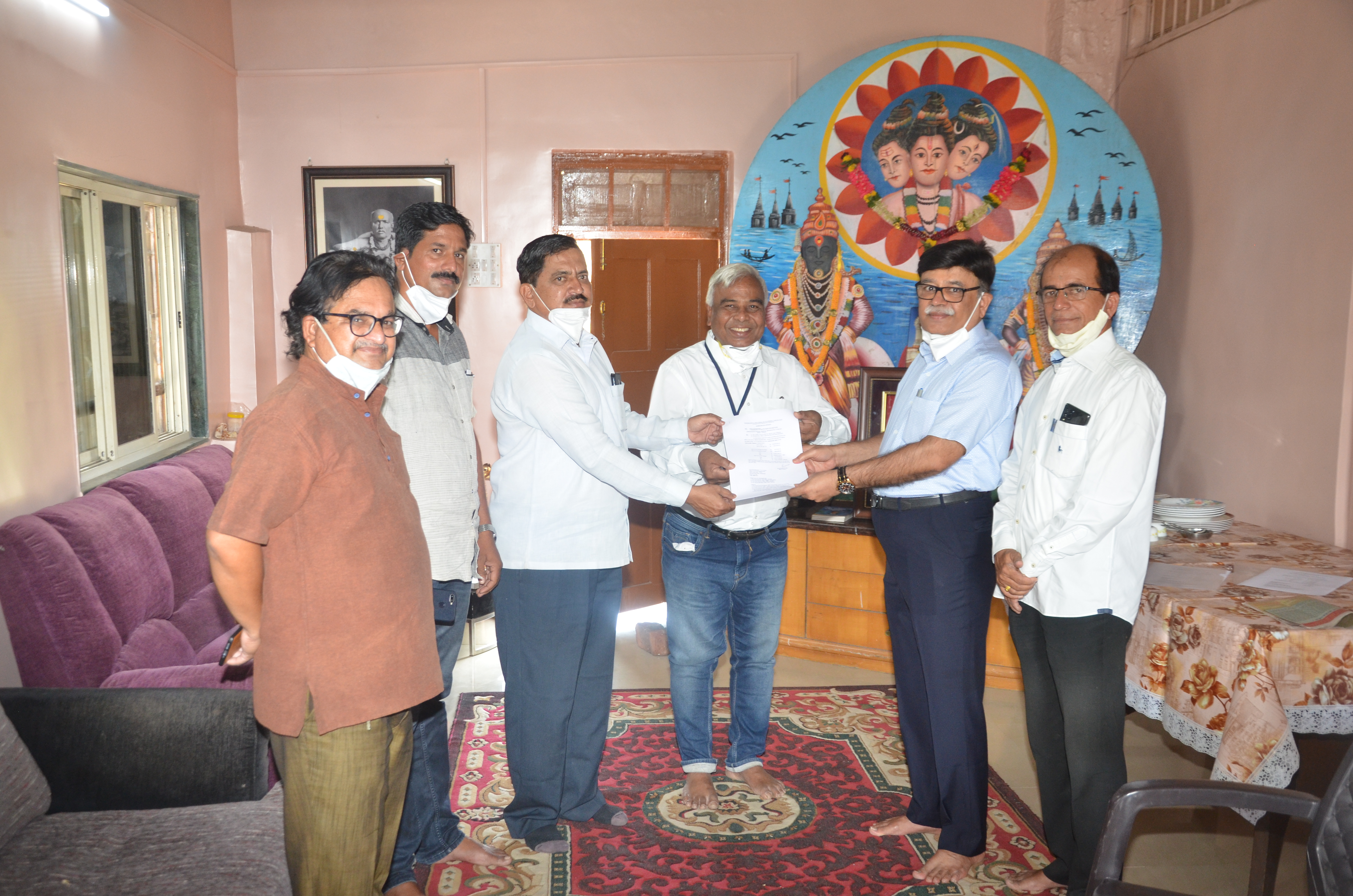 सातारा एमआयडीसीसाठी पंधरा कोटी तर कोरेगावला एकसष्ट लाखाचा निधी