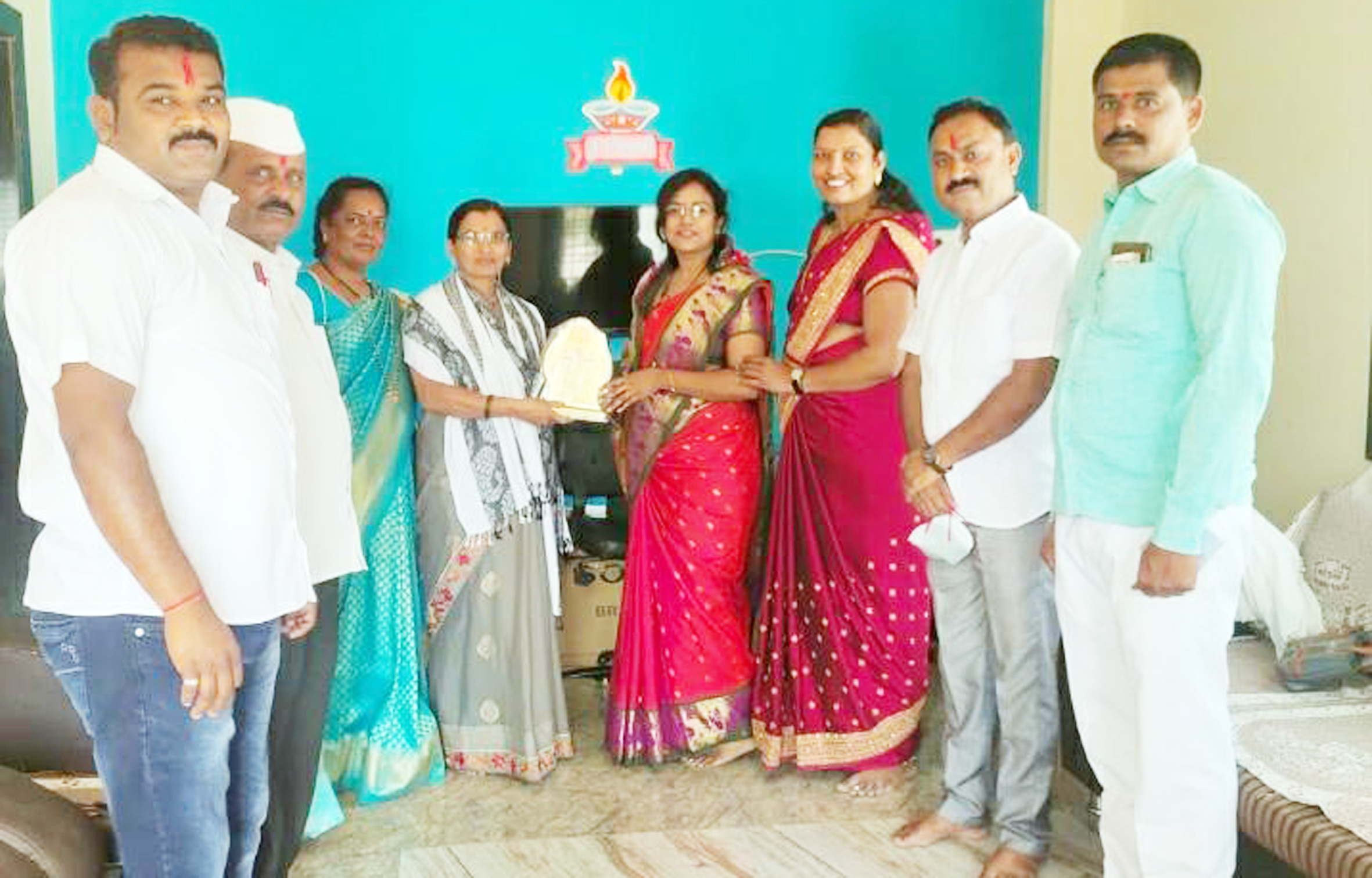 अंजली खाडे यांचा महिला दिनी विशेष सन्मान