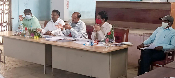 ‘जल जीवन मिशन व स्वच्छ भारत अभियानां’तर्गत सर्व उद्दिष्टे पूर्ण करावीत