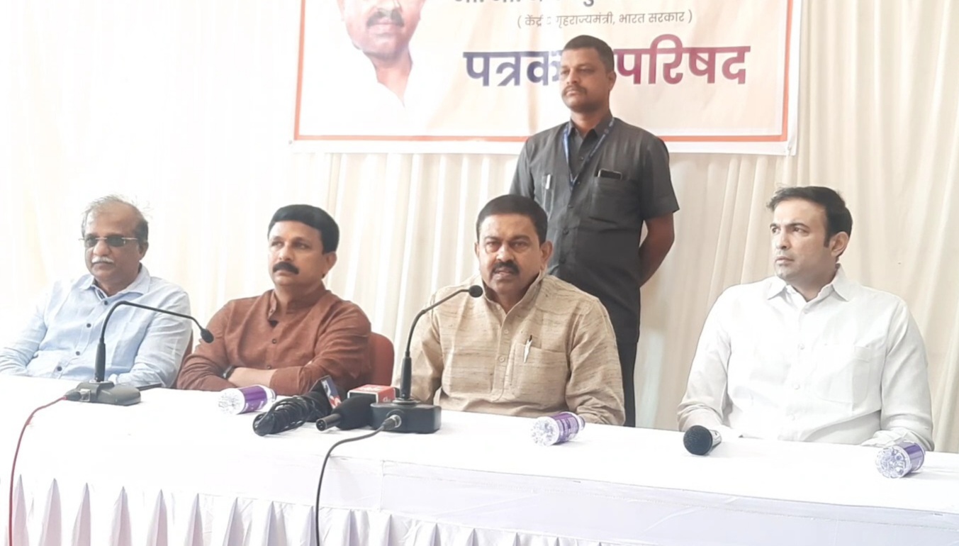 राहुल गांधींना कोणच गांभीर्याने घेत नाही तर उद्धव ठाकरेंमुळे महाराष्ट्राची पीछेहाट : केंद्रीयमंत्री मिश्रा 