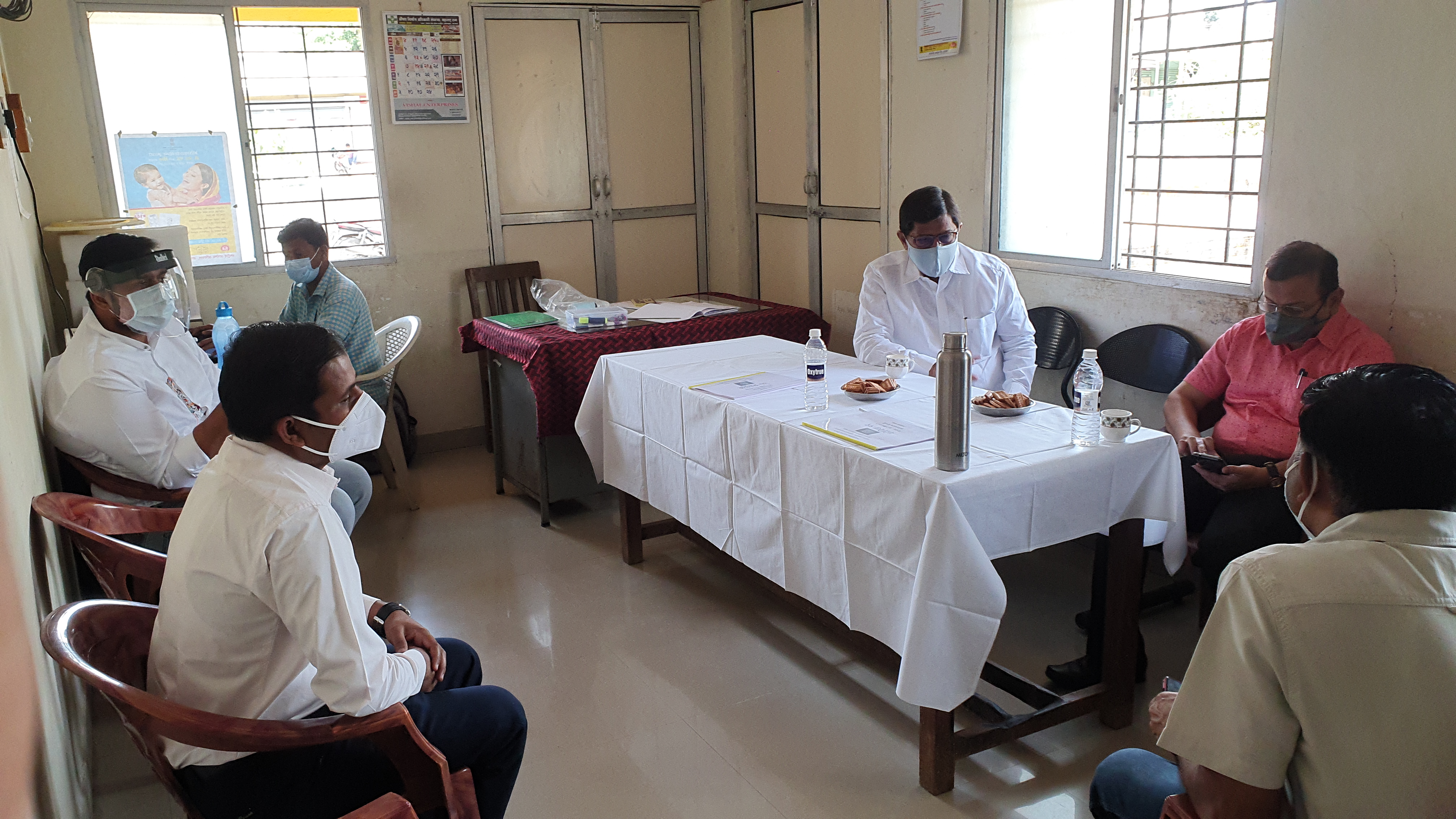 आरोग्य यंत्रणेकडे मनुष्यबळ कमी असल्याने नागरिकांनी काळजी घ्यावी