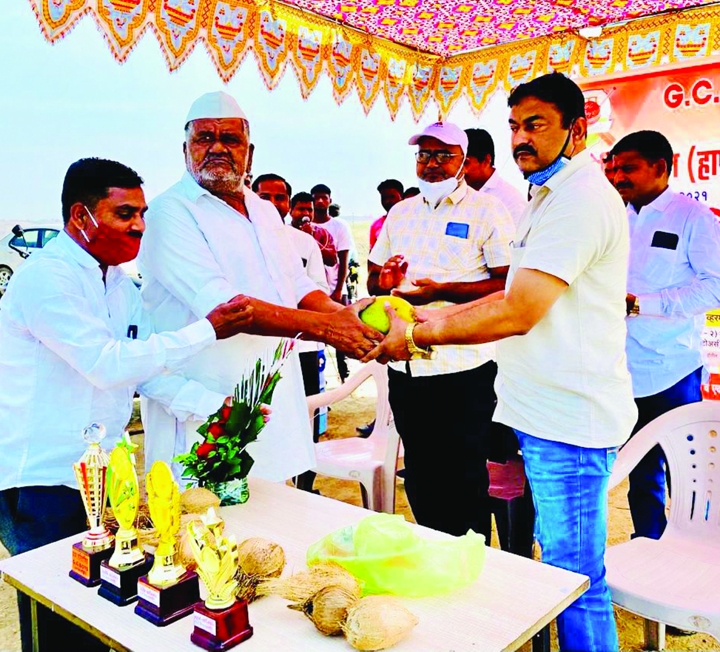 युवकांनी मैदानी खेळाची जोपासना करत करिअर घडवावे 