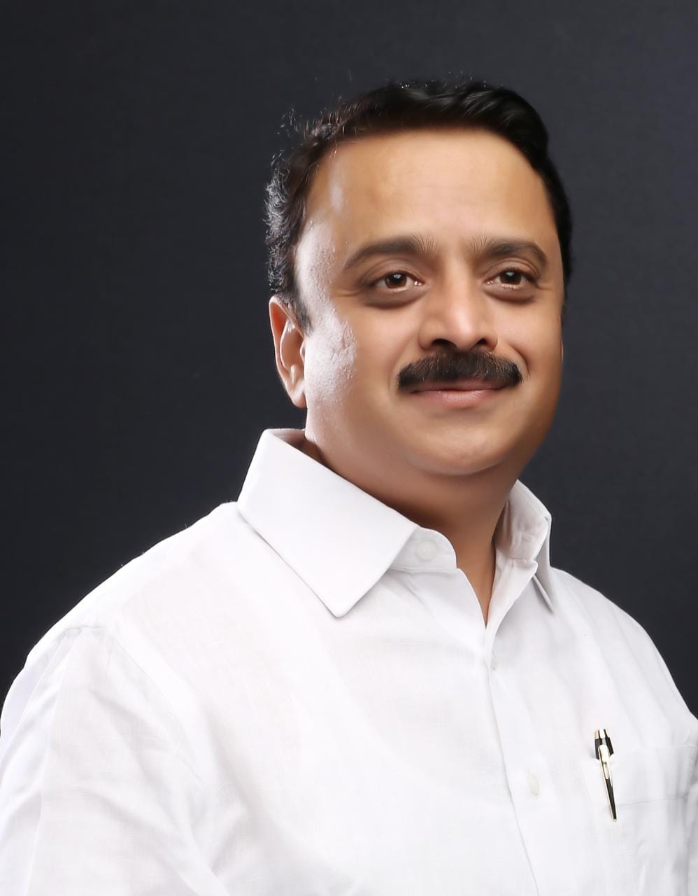 बाळासाहेब देसाई कारखान्याची निवडणूक लढवणार नाही