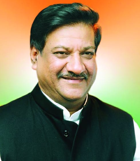 माजीमुख्यमंत्री पृथ्वीराज चव्हाण यांच्या प्रयत्नातून मालखेडचा प्रलंबित रस्ता अखेर पूर्ण