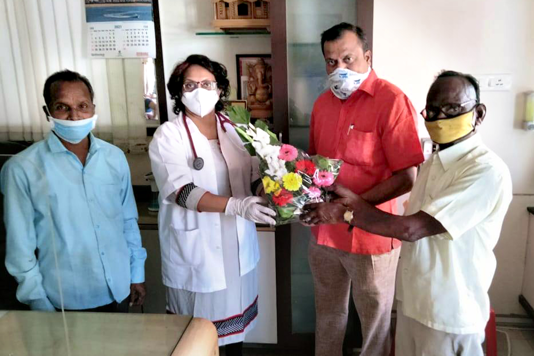 ‘कोरेगाव शहर विकास मंच’तर्फे डॉ. शीतल गोसावी यांचा सत्कार