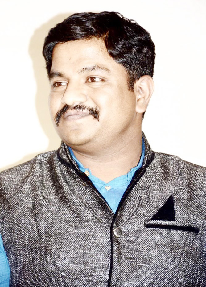 ‘सौ चुहे खाकर..बिल्ली हज को चली’ अशी अवस्था ‘त्या’ बारा नगरसेवकांची