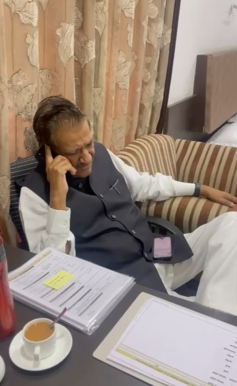 हायवेच्या नियोजनशून्य कामावर पृथ्वीराज बाबा भडकले  