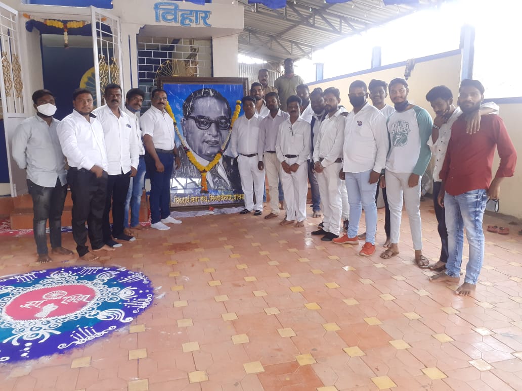 पाचगणीत डॉ. बाबासाहेब आंबेडकर यांची जयंती साधेपणाने साजरी