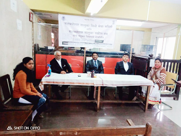 लोक न्यायालयाच्या माध्यमातून जास्तीत जास्त प्रकरणे निकाली काढावीत